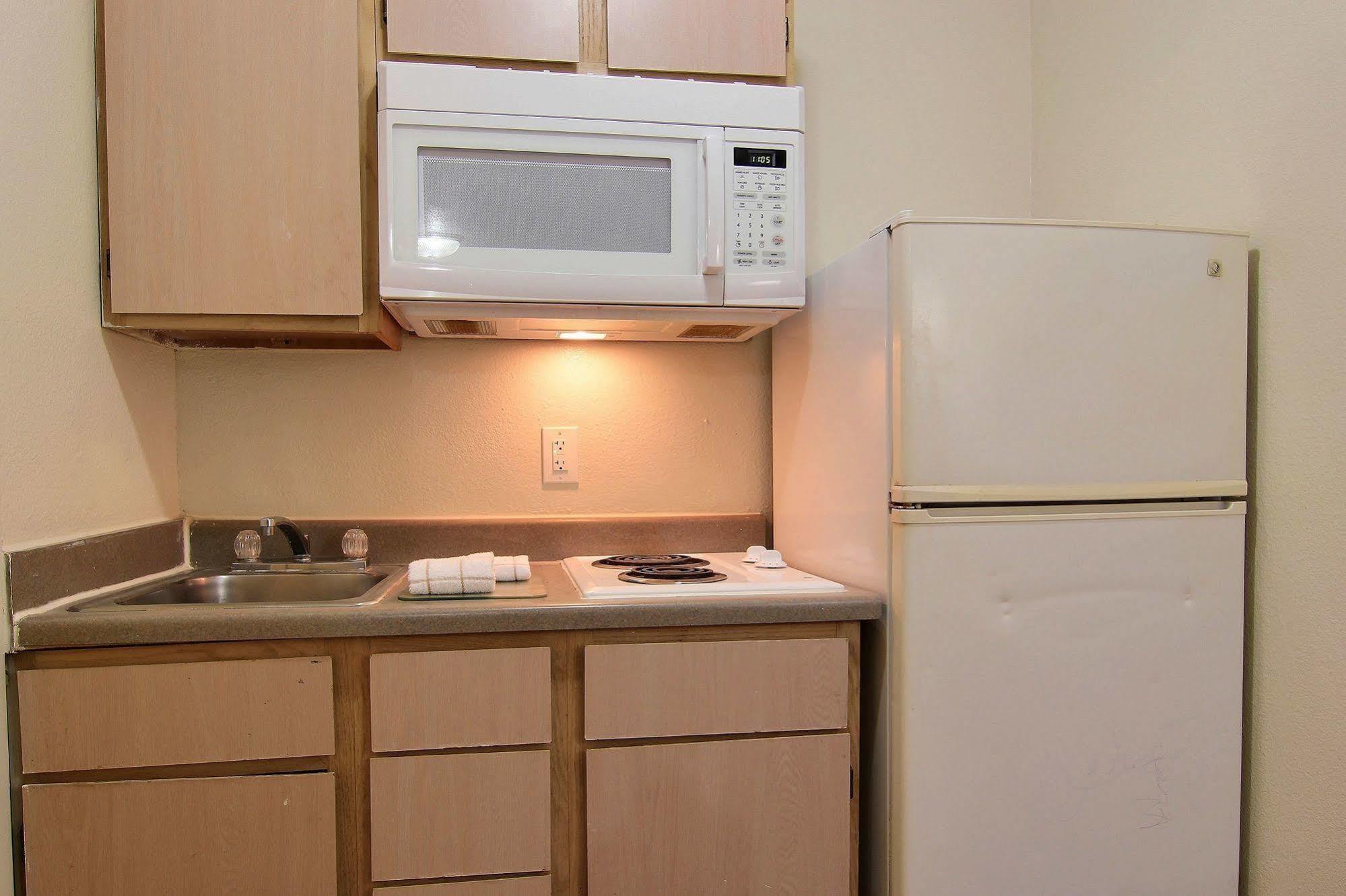 Intown Suites Extended Stay Select Corpus Christi Tx Екстер'єр фото